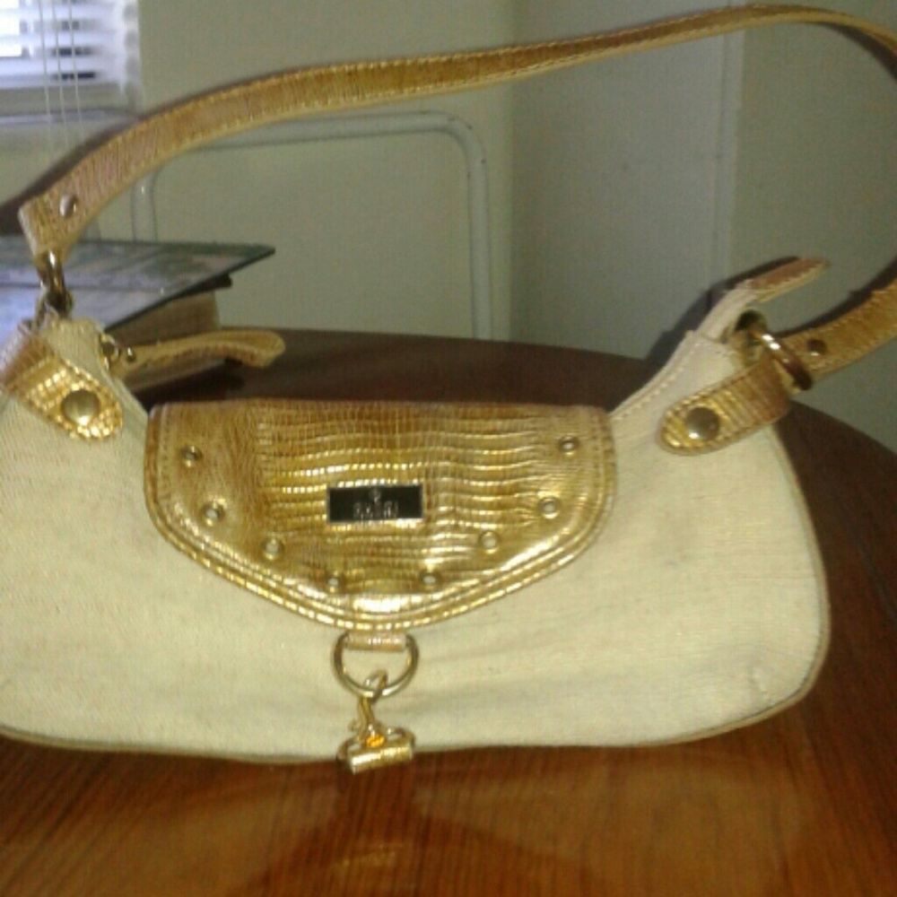 Gucci Gold and Cream Shoulder Bag